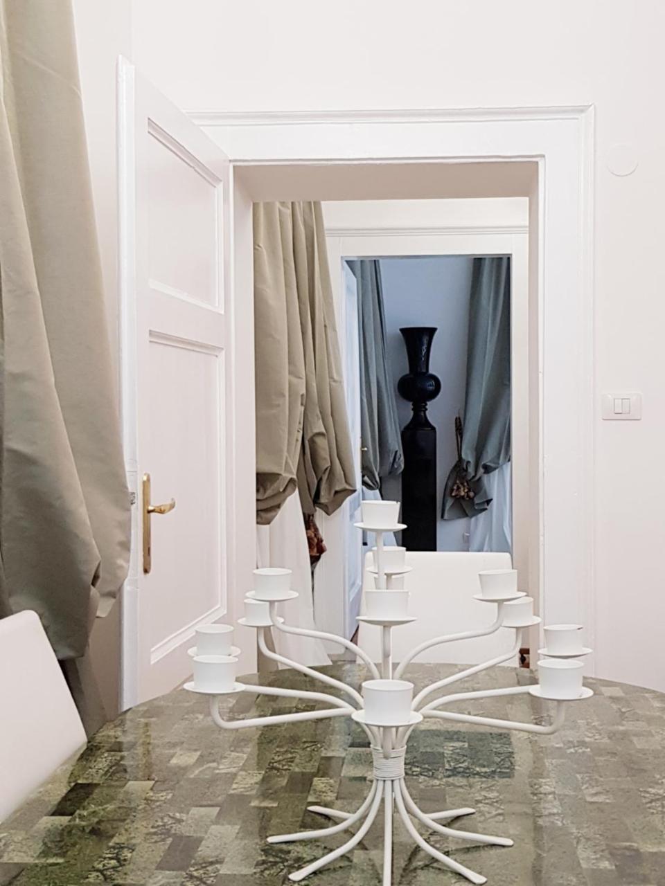 Apartment Charmerooms Palazzo Stampa *