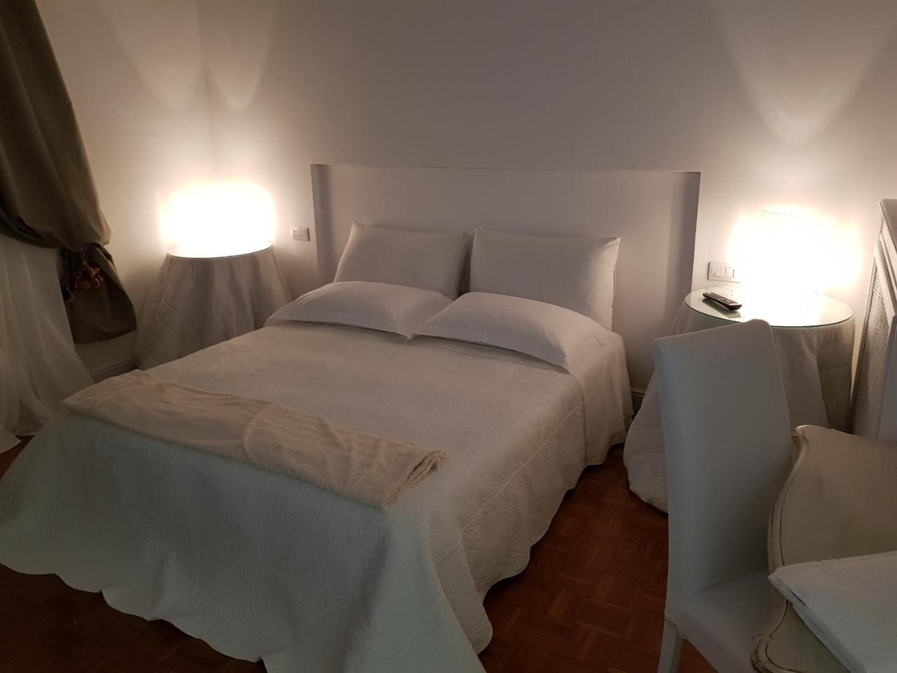 Apartment Charmerooms Palazzo Stampa