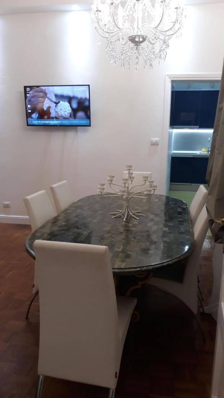 Apartment Charmerooms Palazzo Stampa *