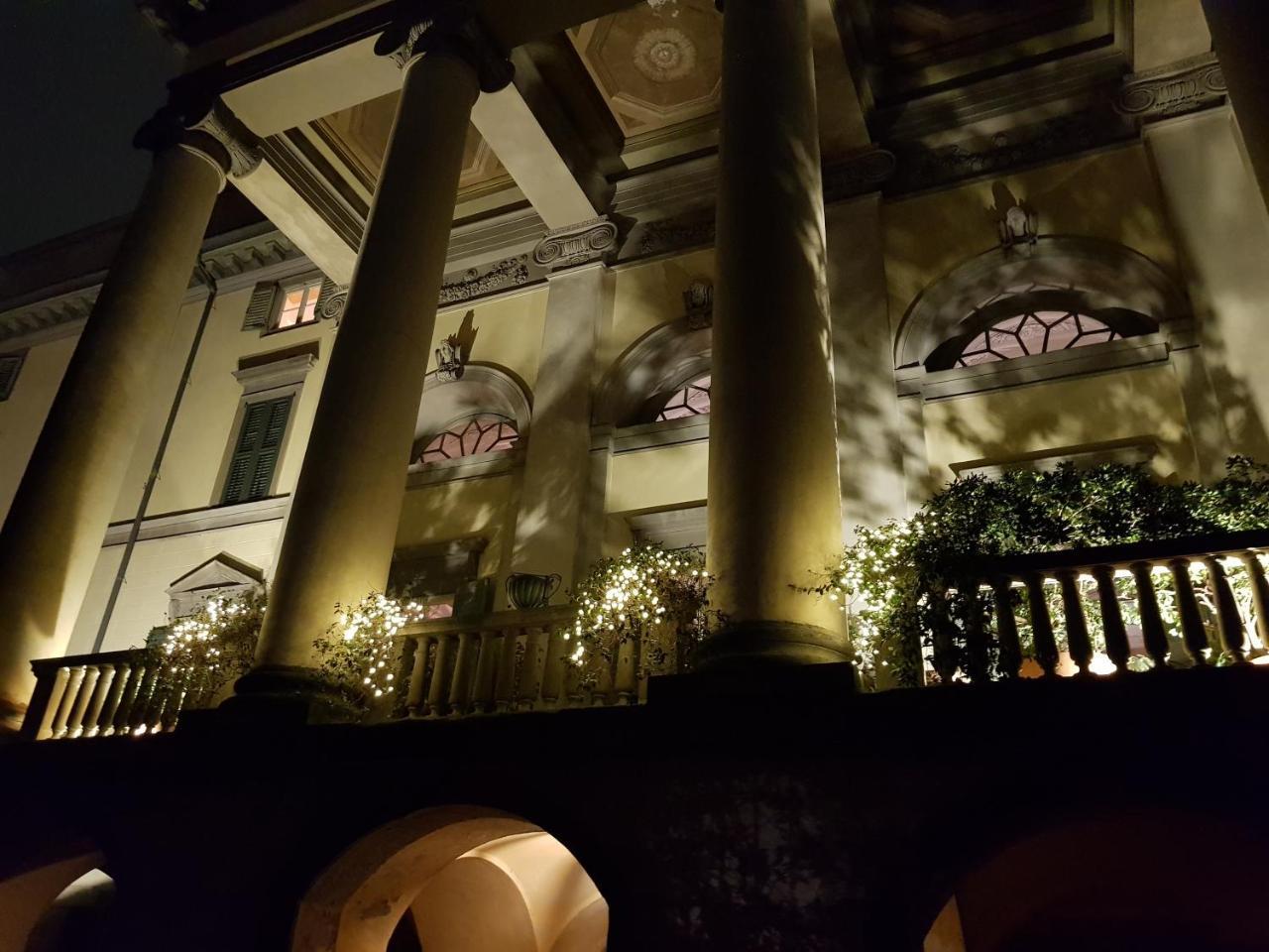 Charmerooms Palazzo Stampa Apartment *